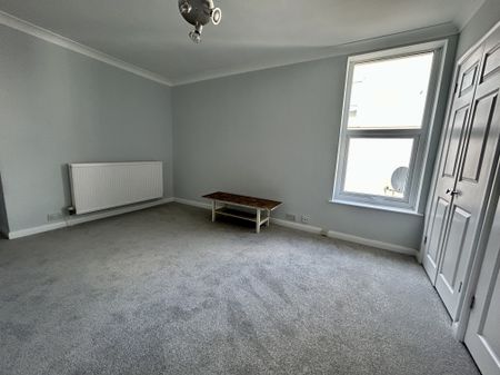 Park Terrace, Bognor Regis - Photo 2