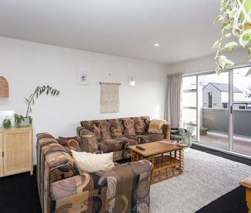 Lovely 3-bedroom townhouse, close to the CBD! - Photo 1