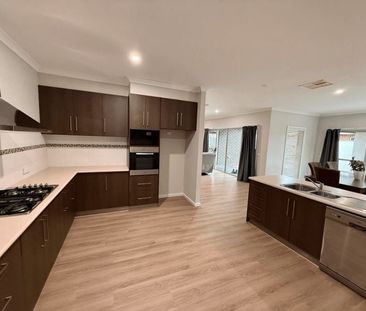 41 Champions Drive - Photo 4