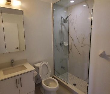 For Lease - 75 Oneida Crescent Unit# 402, Richmond Hill, Ontario - Photo 2