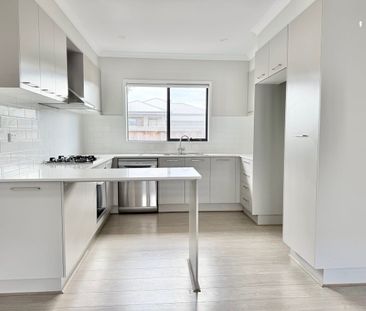 Budget Friendly, Central Location! - Photo 3