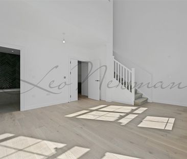 Caroline Street, Limehouse, E1 - Photo 1