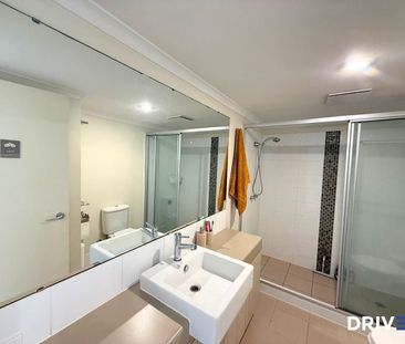 Fully Furnished & Equipped 1-Bedroom Apartment in the Heart of East... - Photo 4