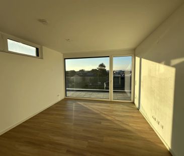 UNBEFRISTET: 2-Zimmer-DG inkl. großer Terrasse ab NOVEMBER! - Photo 1