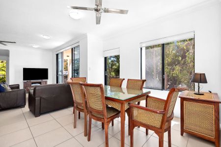 212/2 Oliva Street, Palm Cove. - Photo 3