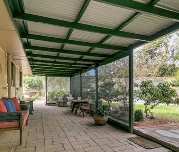 Family home in convenient location - Photo 5