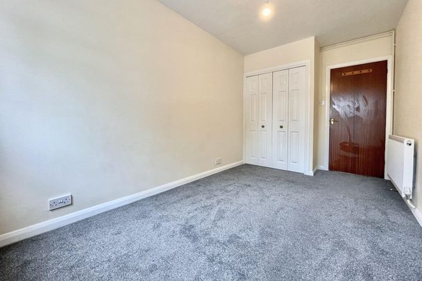 Eskdale Avenue - Photo 1