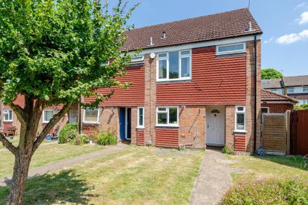 3 bedroom end of terrace house to rent - Photo 5