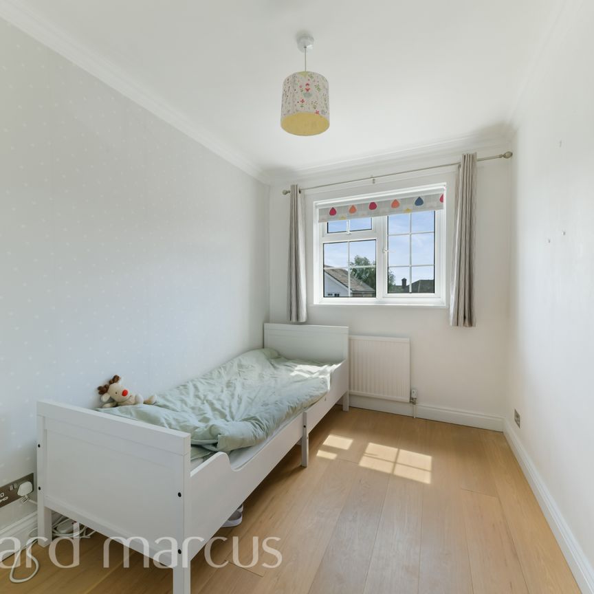 Rickards Close, Surbiton - Photo 1
