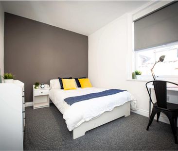 6 bedroom house to rent - Photo 3
