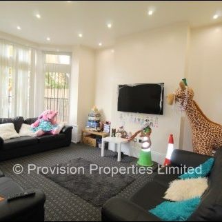 10 Bedroom Student Houses Headingley Leeds - Photo 1