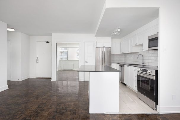 Gloucester St and Isabella St - Photo 1