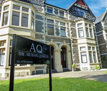 Room 2 (FF), Flat 13, 55/57 Cathedral Road, Cardiff CF11 9HD - Photo 1