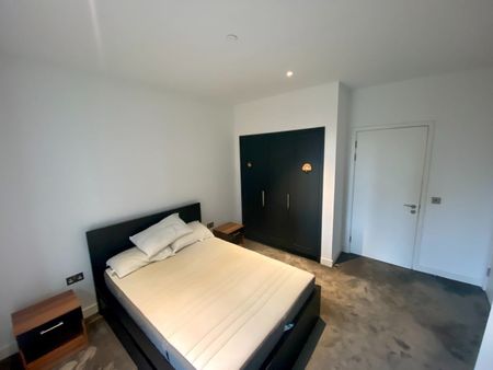 2 Bed Flat, Grantham House, E14 - Photo 3