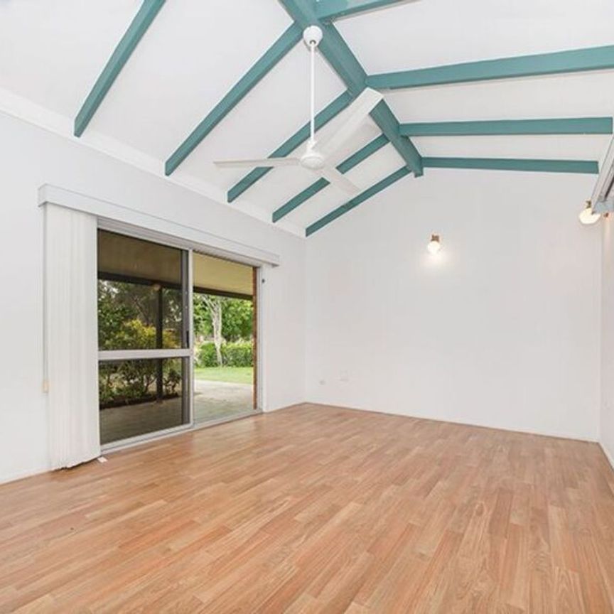 Comfortable Living in the Heart of Kirwan - Photo 1