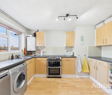 2 bedroom maisonette to rent - Photo 3