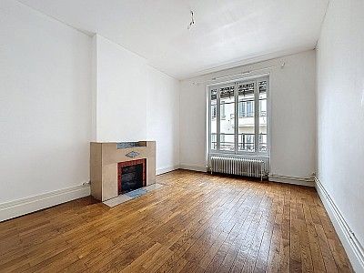 LYON 3 - T 3 - Photo 4