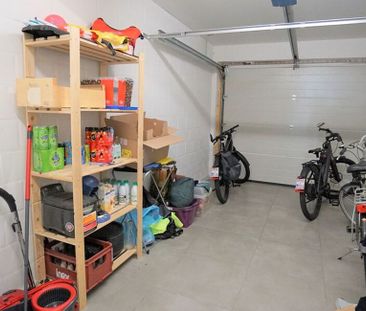 Appartement te huur in Assenede voor € 825 met 1 slaapkamer - Photo 2