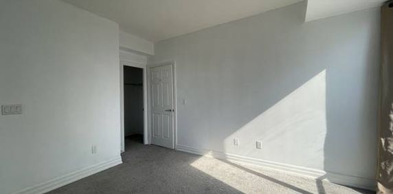 UPTOWN RESIDENCES: 2 Bedroom Corner Condo For Rent Downtown Toronto - Photo 2