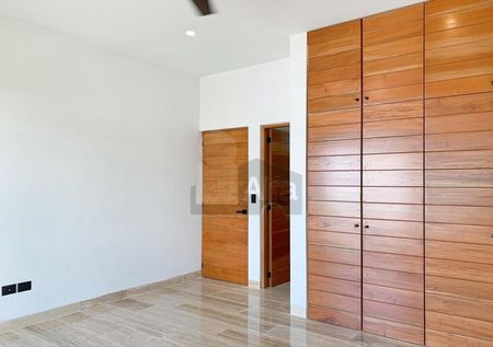 REF. 1734/508 - Casa en Venta y/o Renta en Lagos del Sol Residencial 4 recs y 4.5 baños, Cancún, Quintana Roo - Foto 2