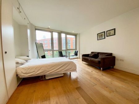 Studio Flat, Ontario Tower, E14 - Photo 4