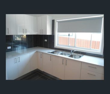 Large Family Home - Photo 5