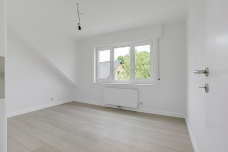 Stijlvol gerenoveerde woning met 2 slpk. - Foto 3