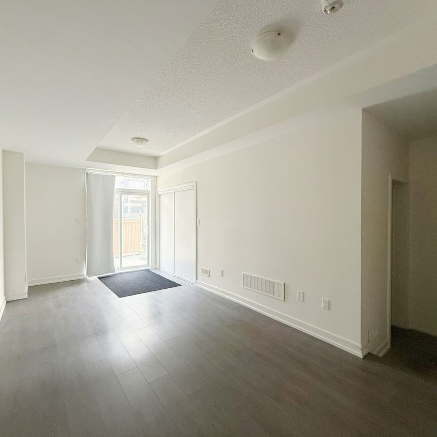 For Lease - 172 Squire Crescent, Oakville, Ontario - Photo 1