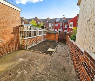 2 bed terraced house to rent in York Street, Mexborough, S64 - Photo 4