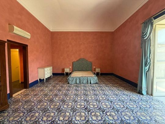 Appartamento di 305 m² con più di 5 locali a Paler - Photo 1