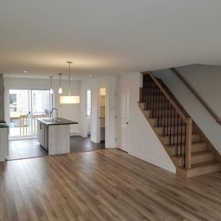 Rental - Townhouse - Les Coteaux - Photo 3