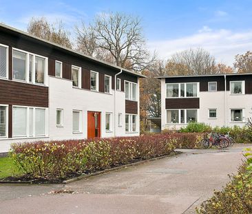 Kvinnebyvägen 14 - Photo 1