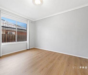 Perfectly Positioned & Low Maintenance Living - Photo 2