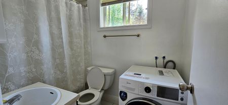 For Lease - 619 Queensville Side Road Unit# 1, East Gwillimbury, Ontario - Photo 3