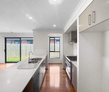 🏡 4-Bedroom house in Wallan - Photo 4