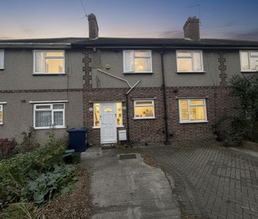 2 bedroom maisonette to rent - Photo 4