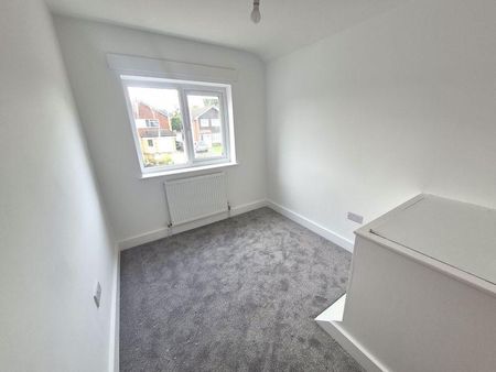 3 bedroom detached house to rent - Photo 3