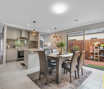 Beautiful East facing home in Gateway Estate! - Photo 1