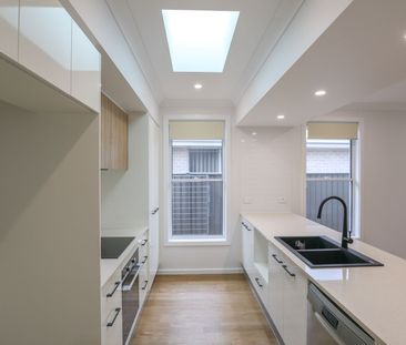 2/63 Acacia Avenue, Goonellabah - Photo 3
