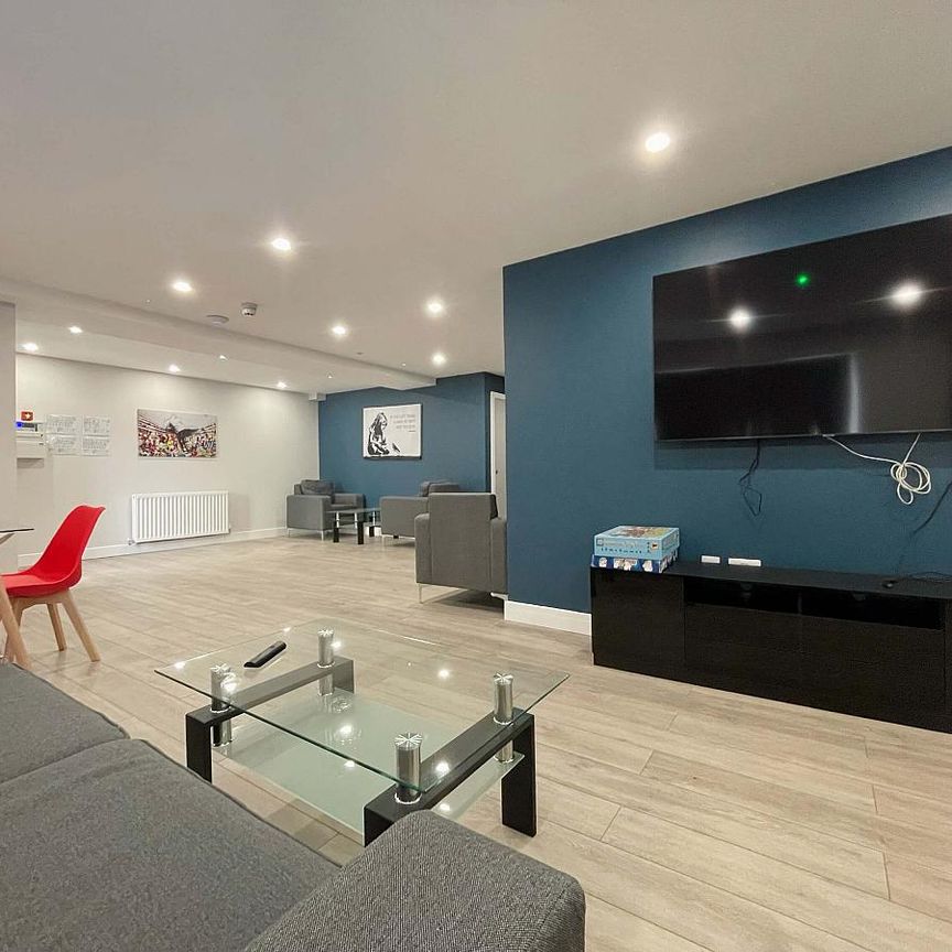 1 Bedroom | North Hill Court, 47a North Road East, PL4 6AY - Deluxe Studio - Photo 1