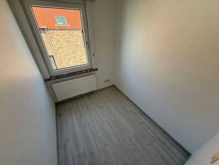 Gerenoveerde gezinswoning met zonrijke tuin in Grimbergen - Foto 2