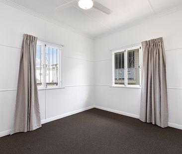82 Cambridge Street, Carina QLD 4152 - House For Rent | Domain - Photo 1