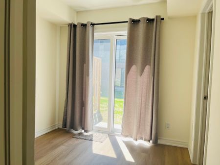 For Lease - 41 Winters Crescent, Collingwood, Ontario - Photo 2