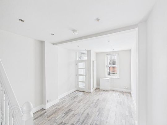 49 Spencer Street, Holywood, BT18 9DJ - Photo 1