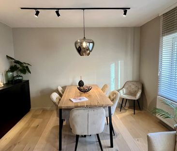 Mooi gerenoveerde woning in het hartje van Knokke nabij de Lippenslaan - Photo 1