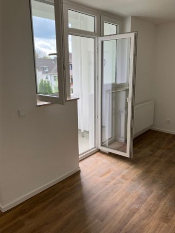 ** Wir modernisieren umfangreich und hochwertig für Sie ** - Foto 4