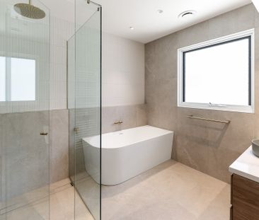 For inspection details please contact: Katie Pickering kpickering@h... - Photo 5