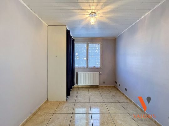 Location Appartement 4 pièces 60m² ST MARTIN D HERES 38400 - Photo 1