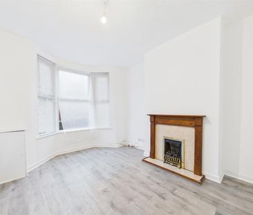 Eldon Road, Birkenhead, 3 bedroom, House - Mid Terrace - Photo 2