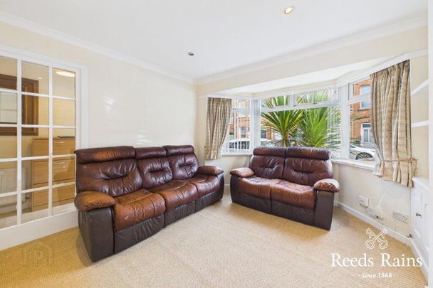 24 Ulsterville Gardens, Lisburn Road, Belfast, BT9 7BA - Photo 1
